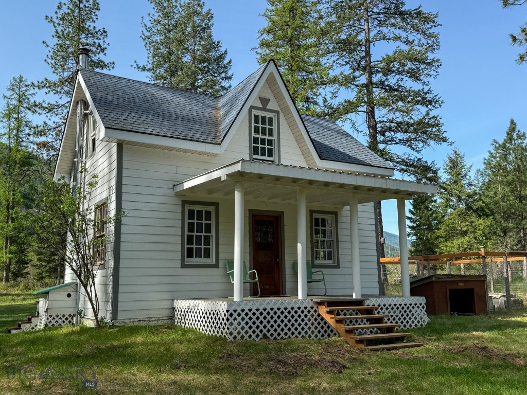 168 Hope Valley Road, Trout Creek MT 59874