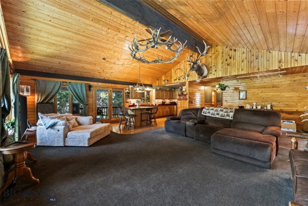 283 S Rock Creek Road, Emigrant MT 59027