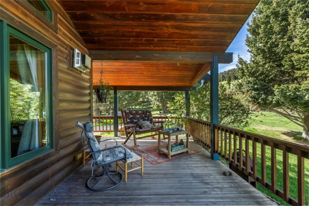 283 S Rock Creek Road, Emigrant MT 59027