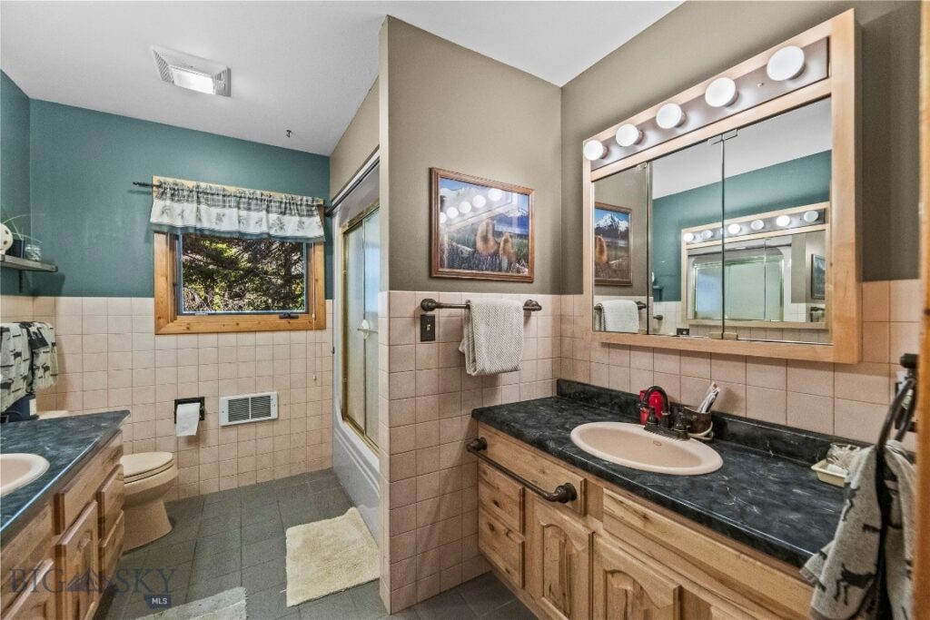 283 S Rock Creek Road, Emigrant MT 59027