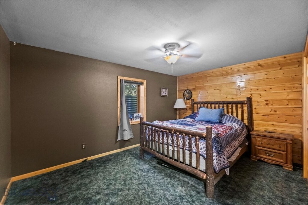 283 S Rock Creek Road, Emigrant MT 59027