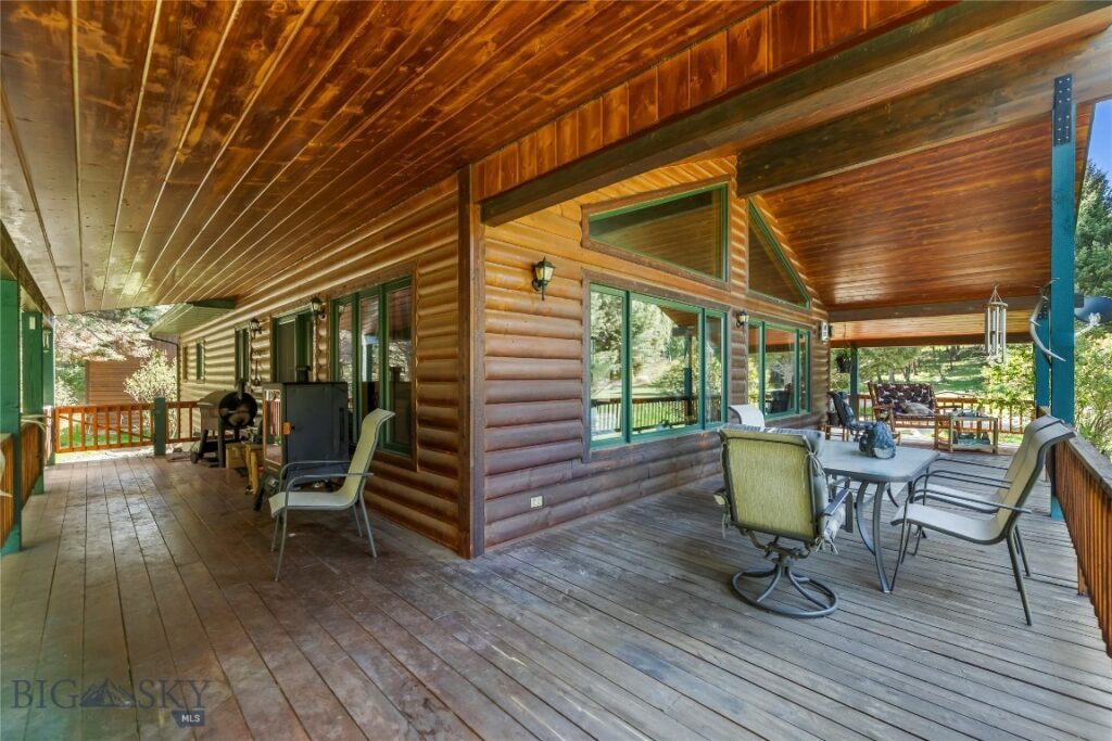 283 S Rock Creek Road, Emigrant MT 59027
