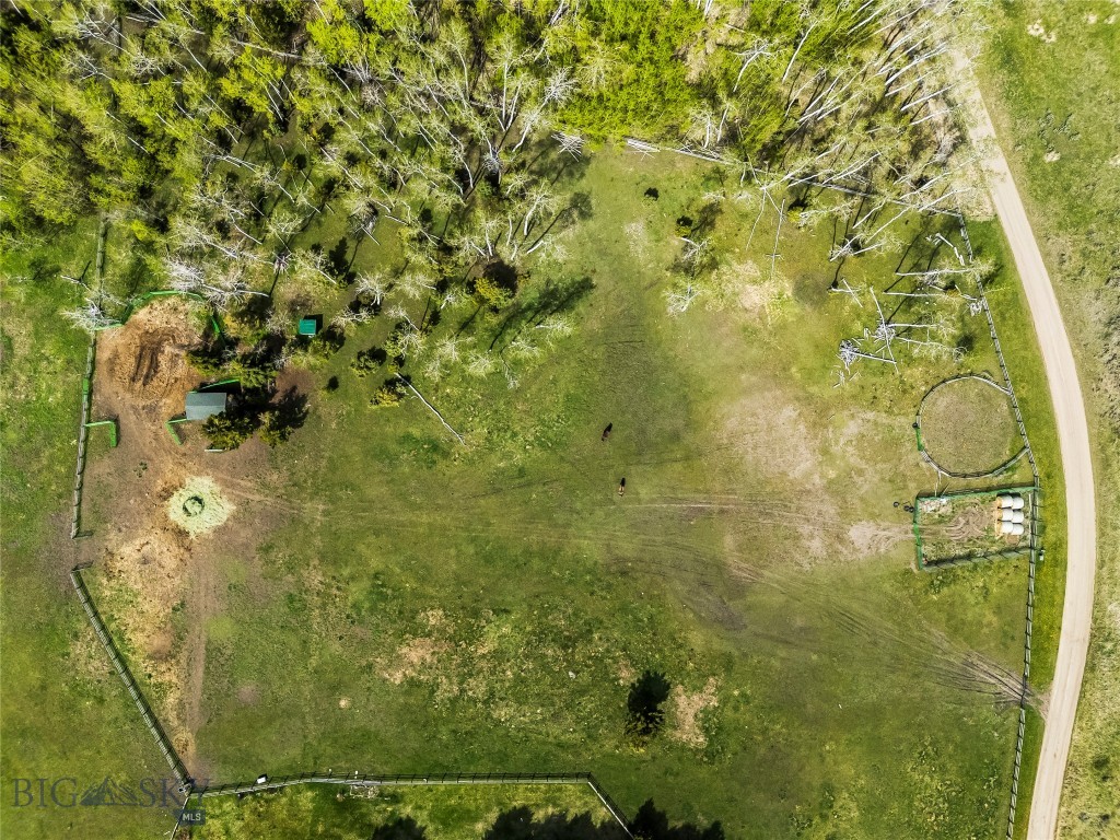 283 S Rock Creek Road, Emigrant MT 59027