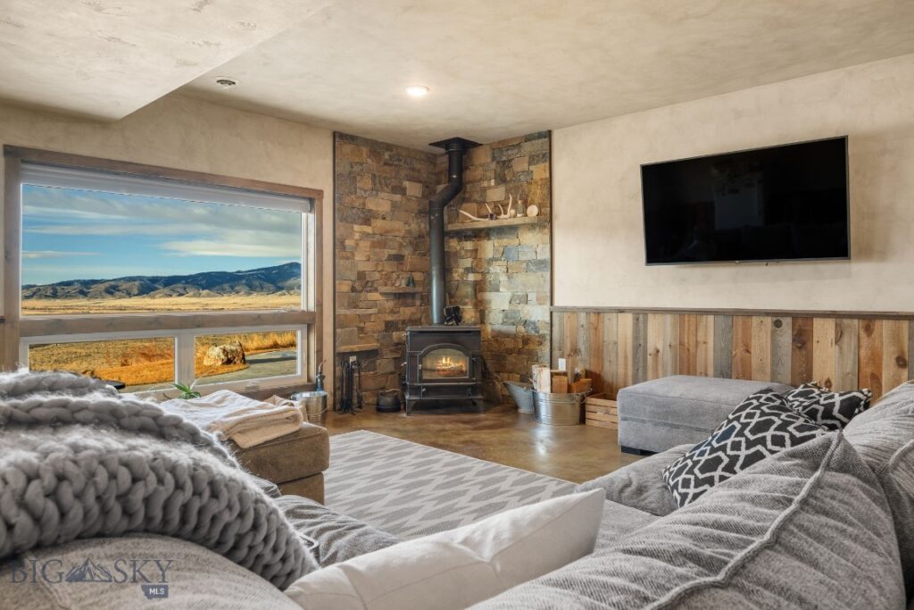 380 Mill Gulch Road, Sheridan MT 59749