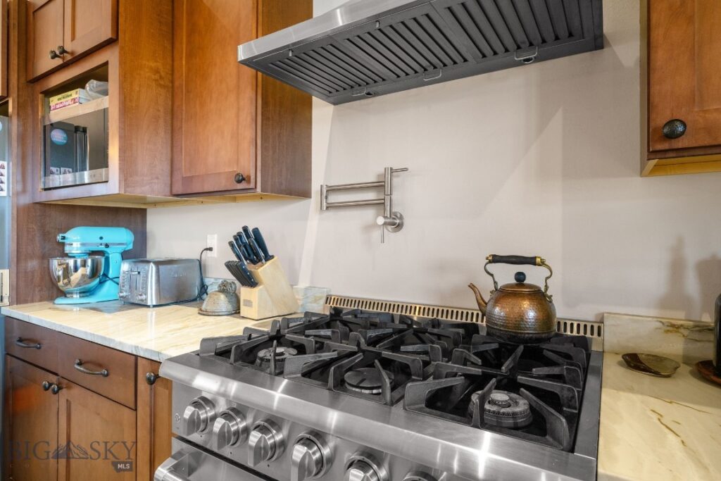 380 Mill Gulch Road, Sheridan MT 59749