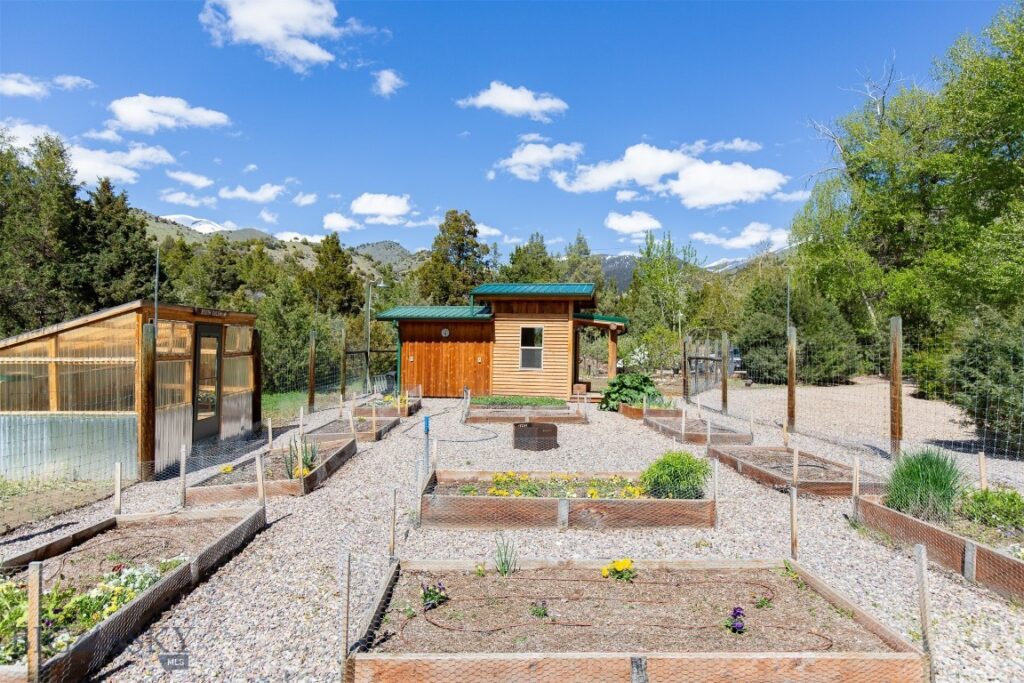 9 Booth Gulch Lane, Sheridan MT 59749