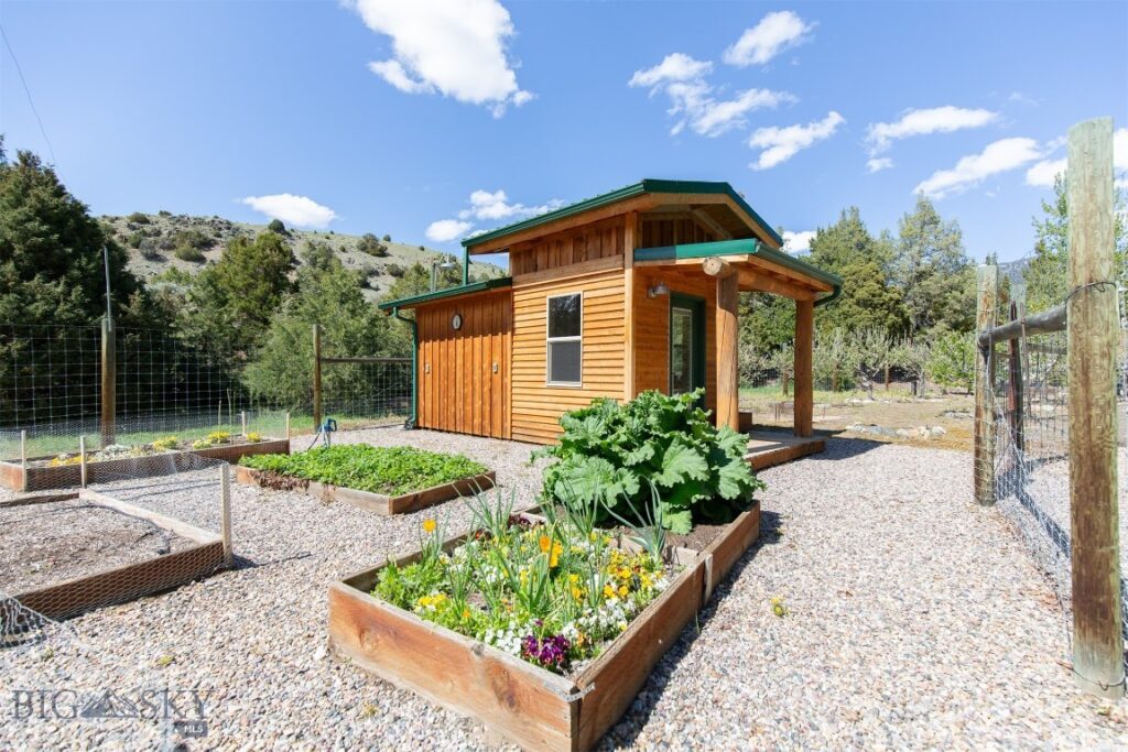 9 Booth Gulch Lane, Sheridan MT 59749