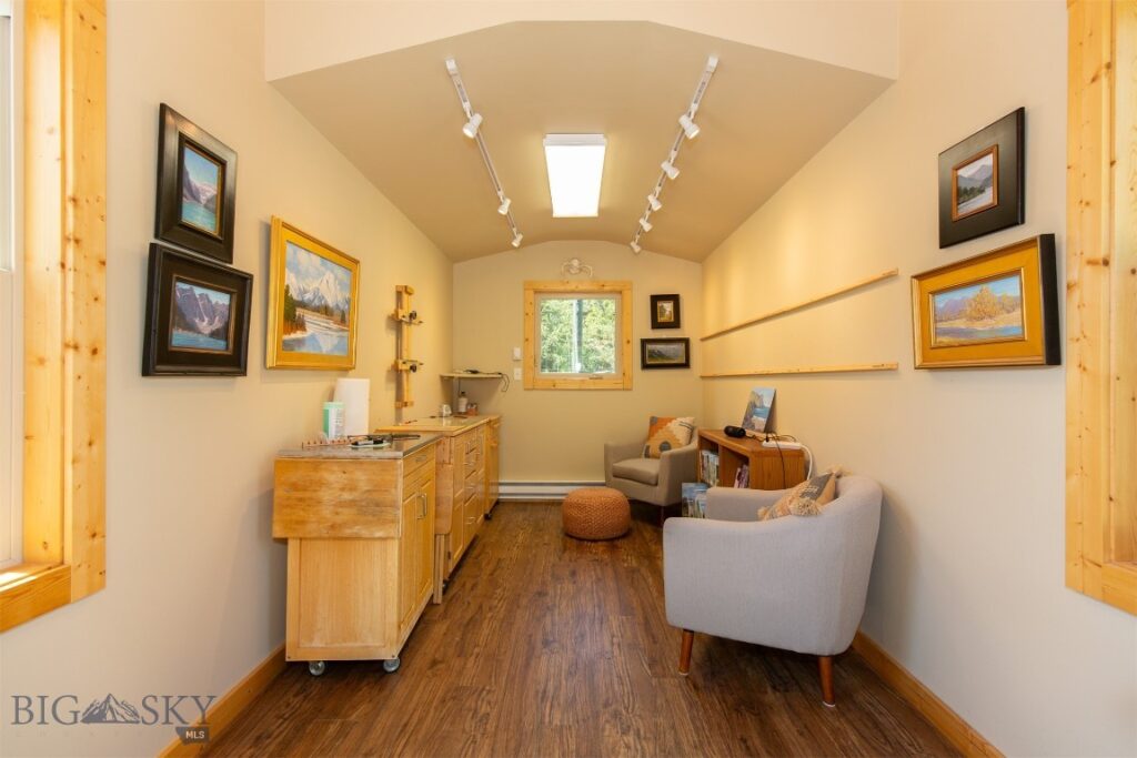 9 Booth Gulch Lane, Sheridan MT 59749