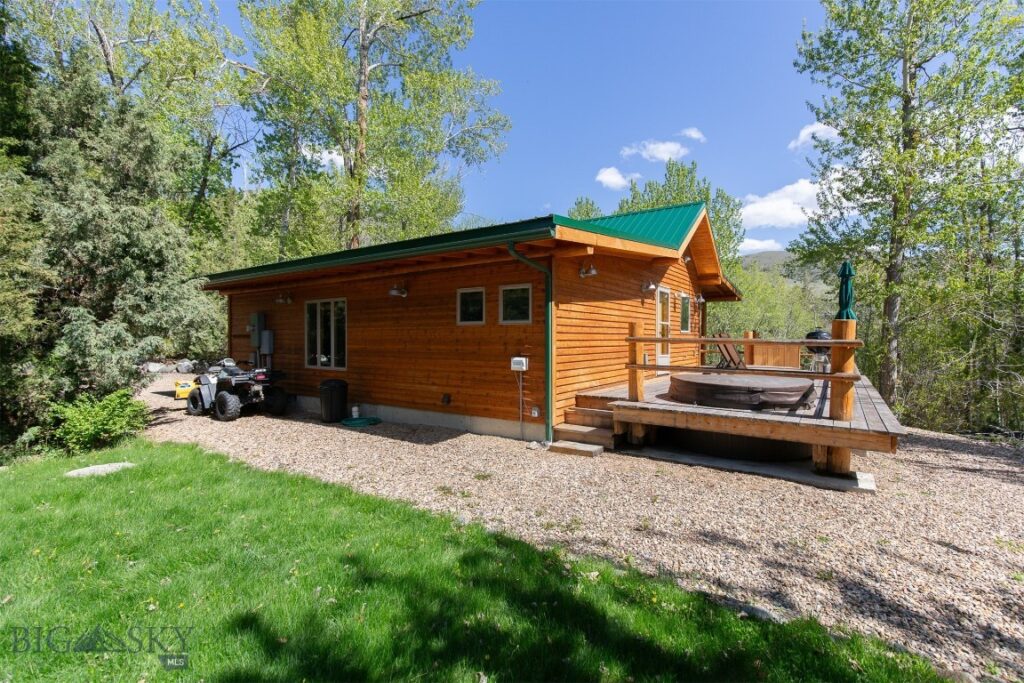 9 Booth Gulch Lane, Sheridan MT 59749