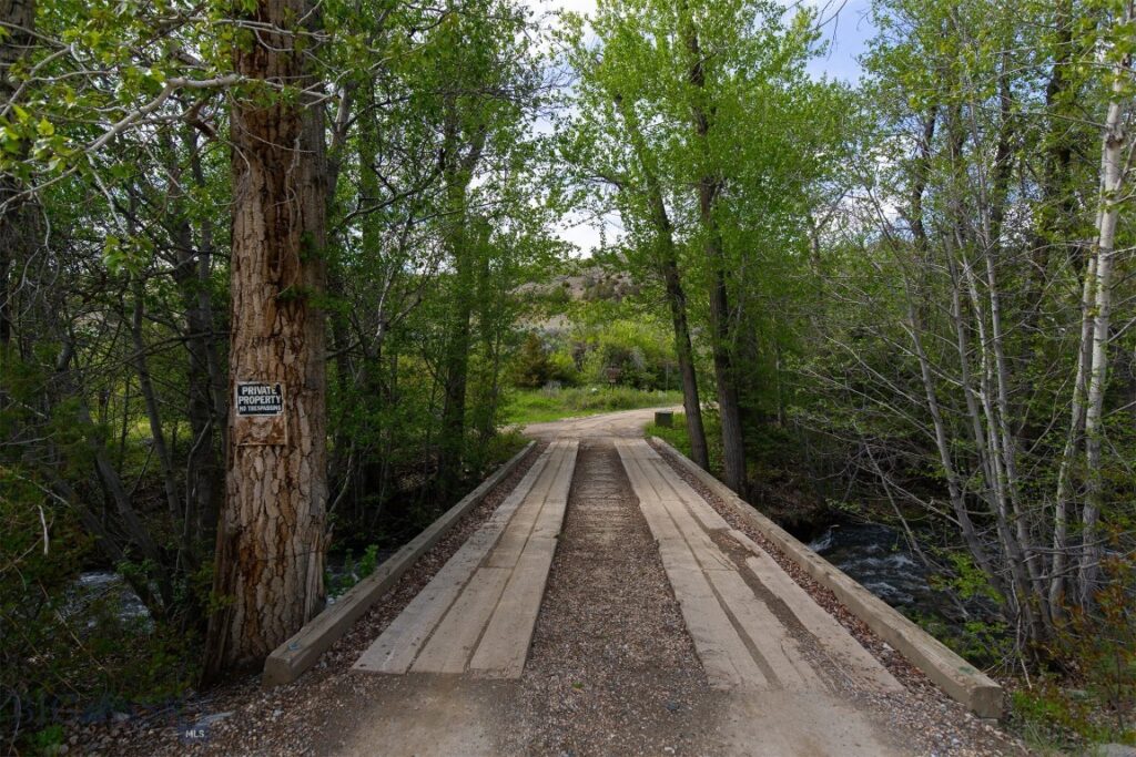 9 Booth Gulch Lane, Sheridan MT 59749