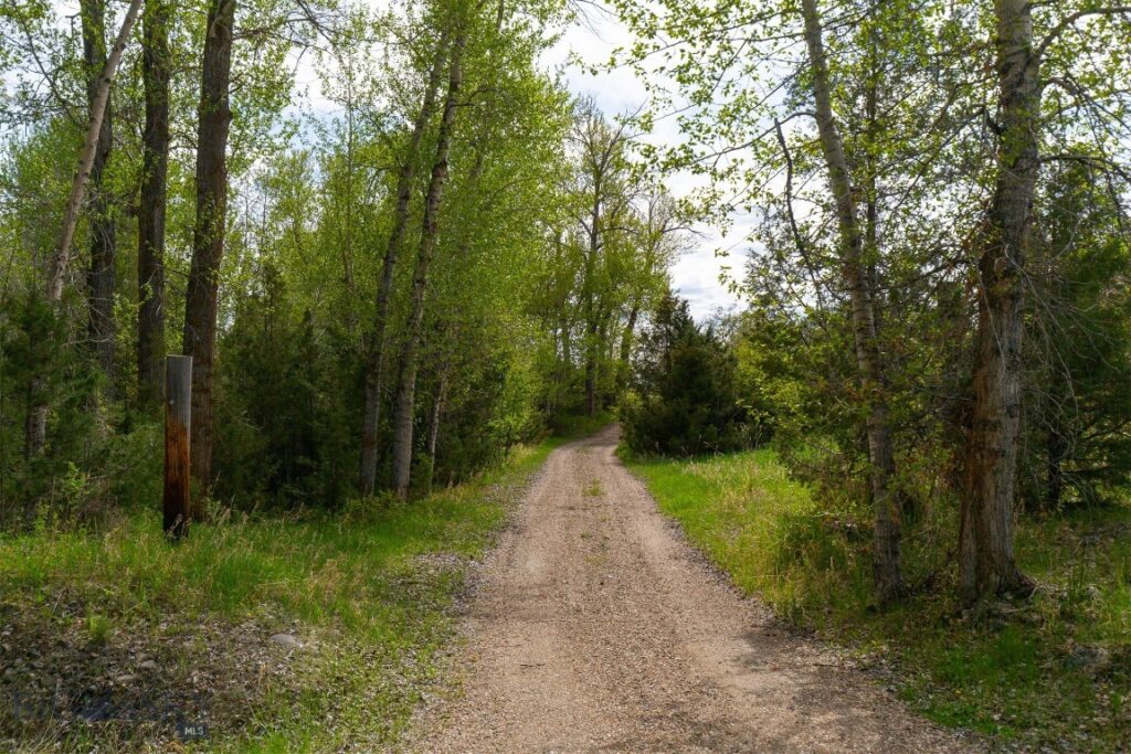9 Booth Gulch Lane, Sheridan MT 59749