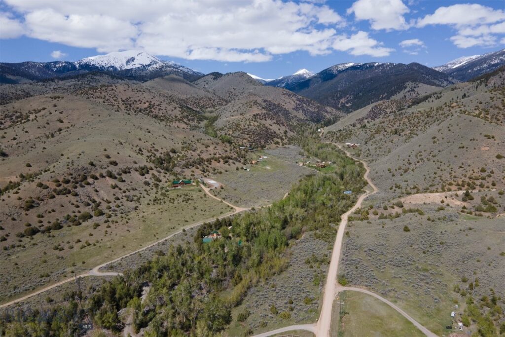 9 Booth Gulch Lane, Sheridan MT 59749