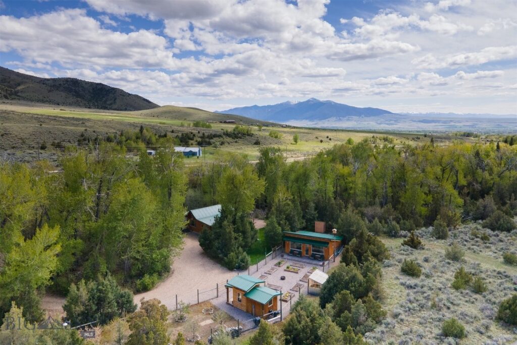 9 Booth Gulch Lane, Sheridan MT 59749