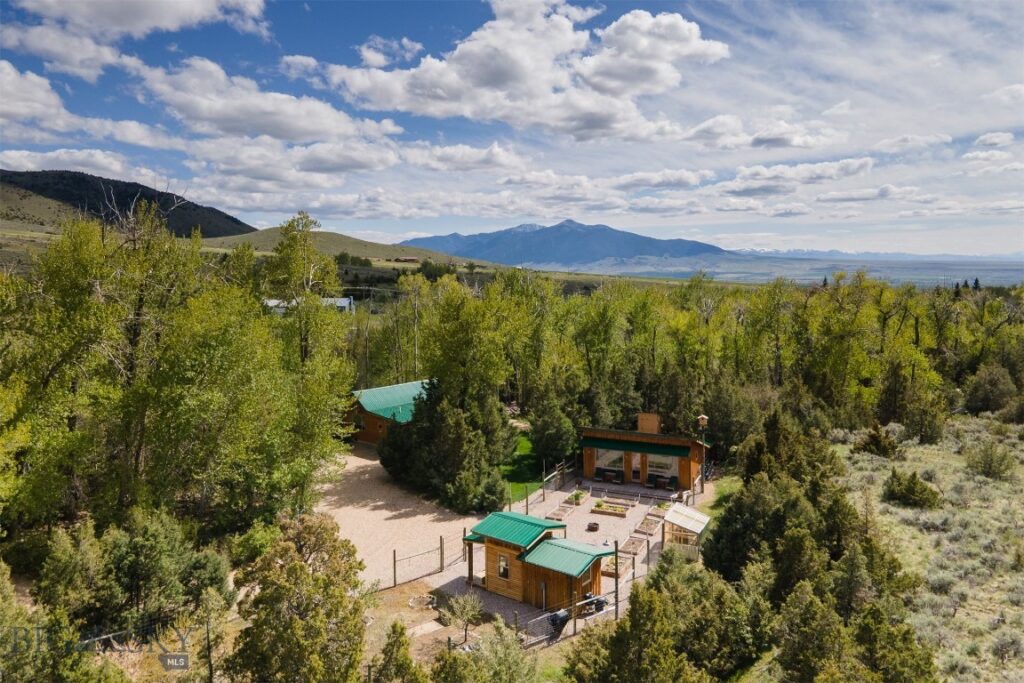 9 Booth Gulch Lane, Sheridan MT 59749