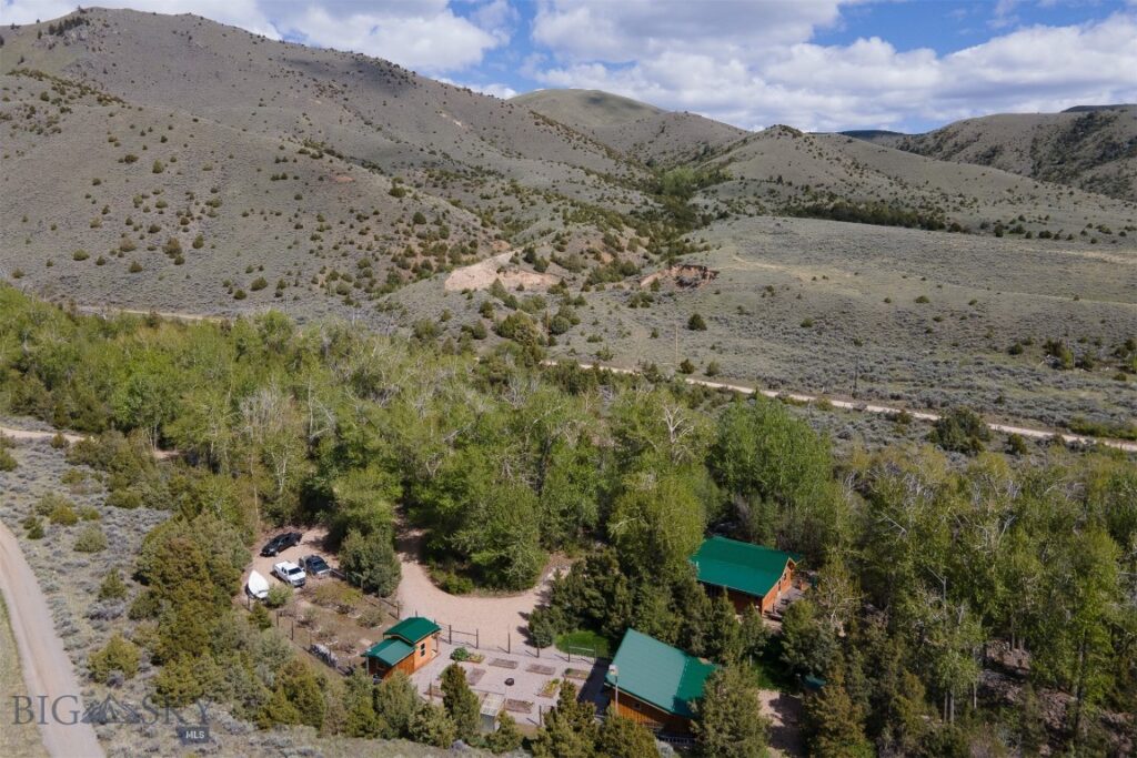 9 Booth Gulch Lane, Sheridan MT 59749