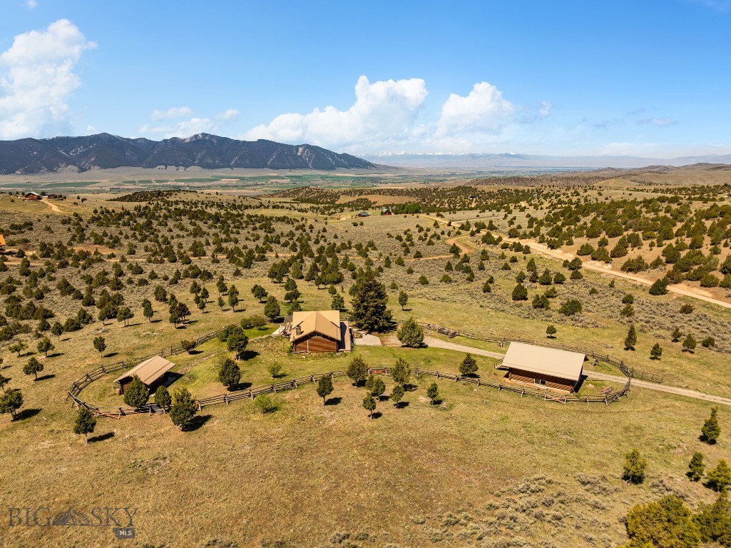 25 Sundowner Road, Sheridan MT 59749