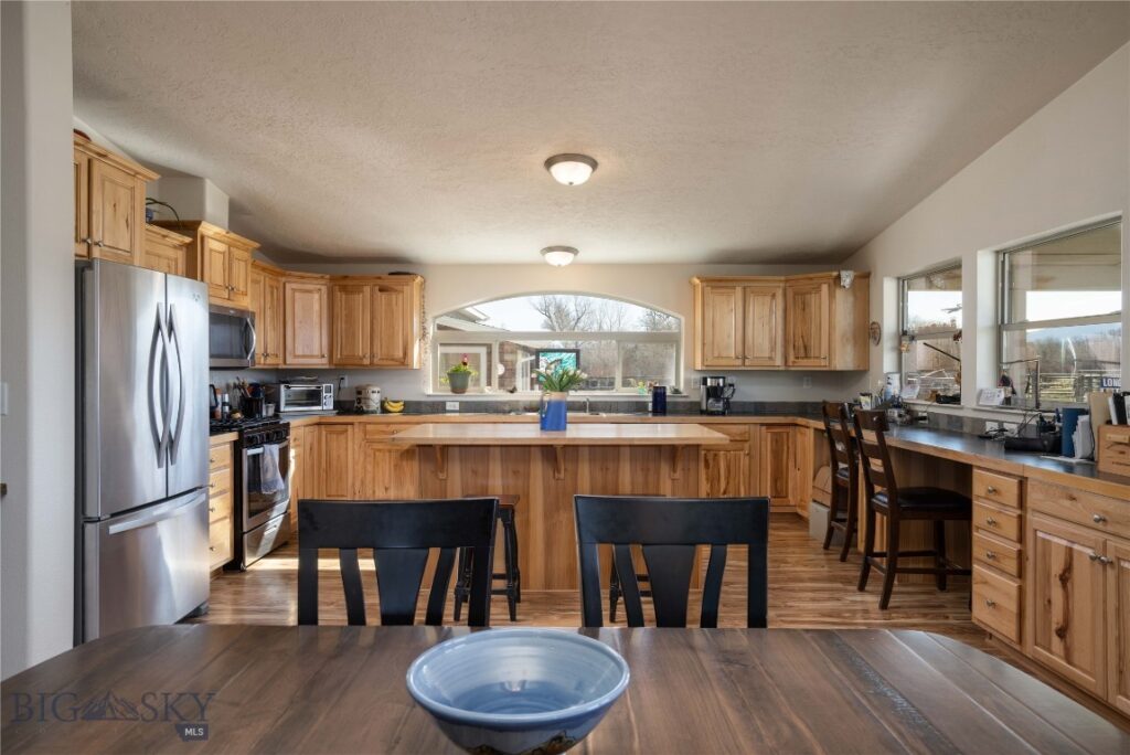 770 McReynolds Road, Bozeman MT 59718