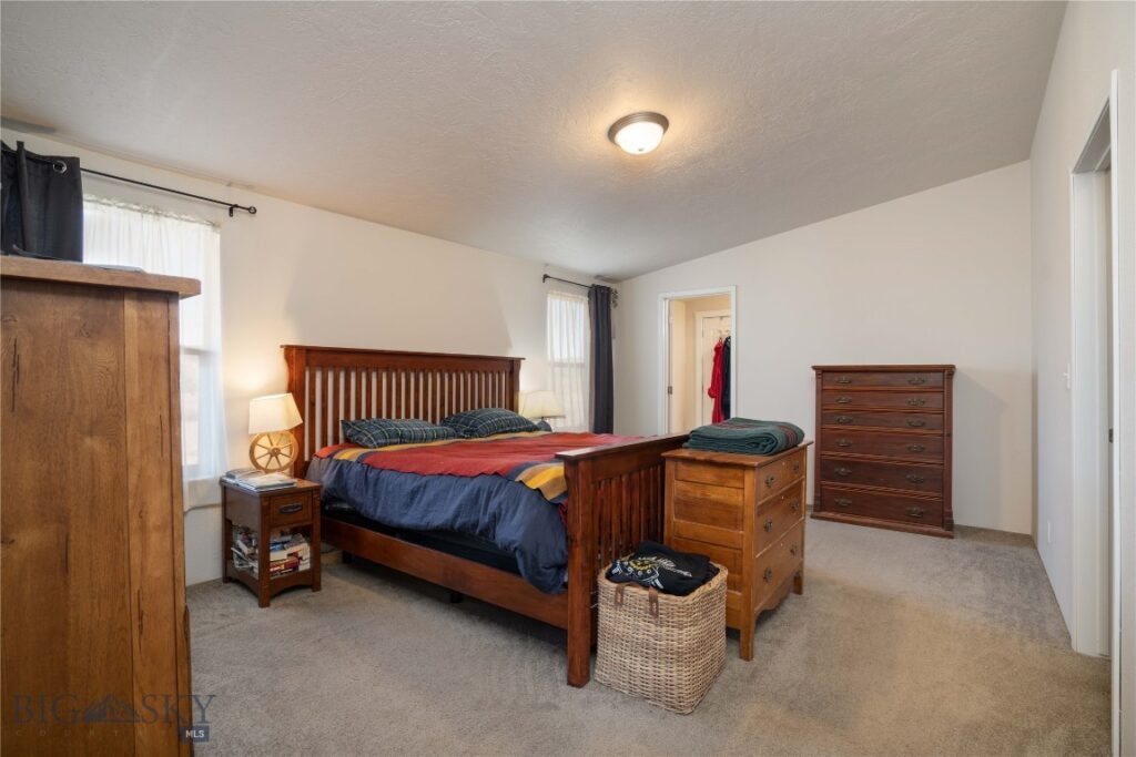 770 McReynolds Road, Bozeman MT 59718