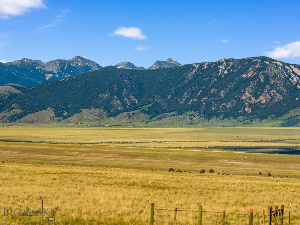 60 acres Raghorn Court, Ennis MT 59729