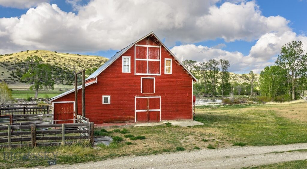 45 Pheasant Lane, Columbus MT 59019