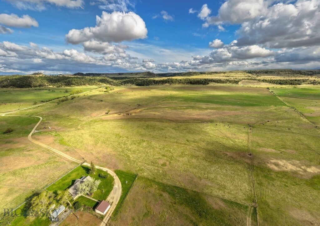 45 Pheasant Lane, Columbus MT 59019