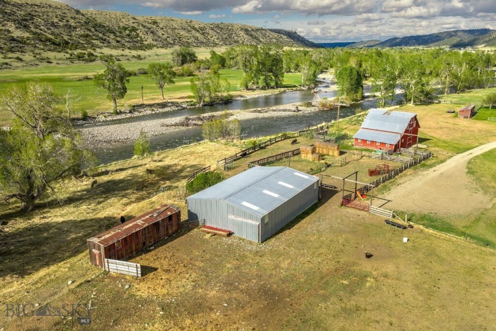 45 Pheasant Lane, Columbus MT 59019