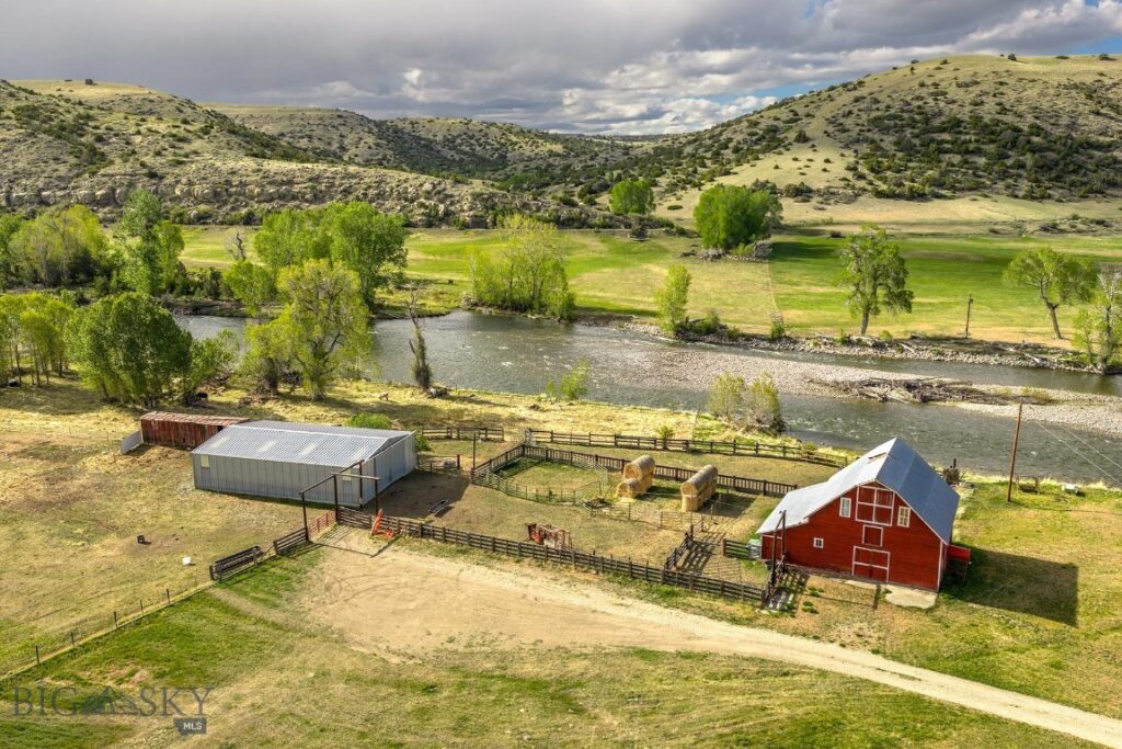 45 Pheasant Lane, Columbus MT 59019