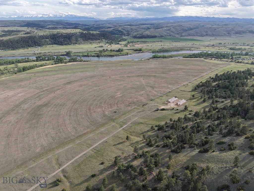 215 Shanks Basin Road, Big Timber MT 59011