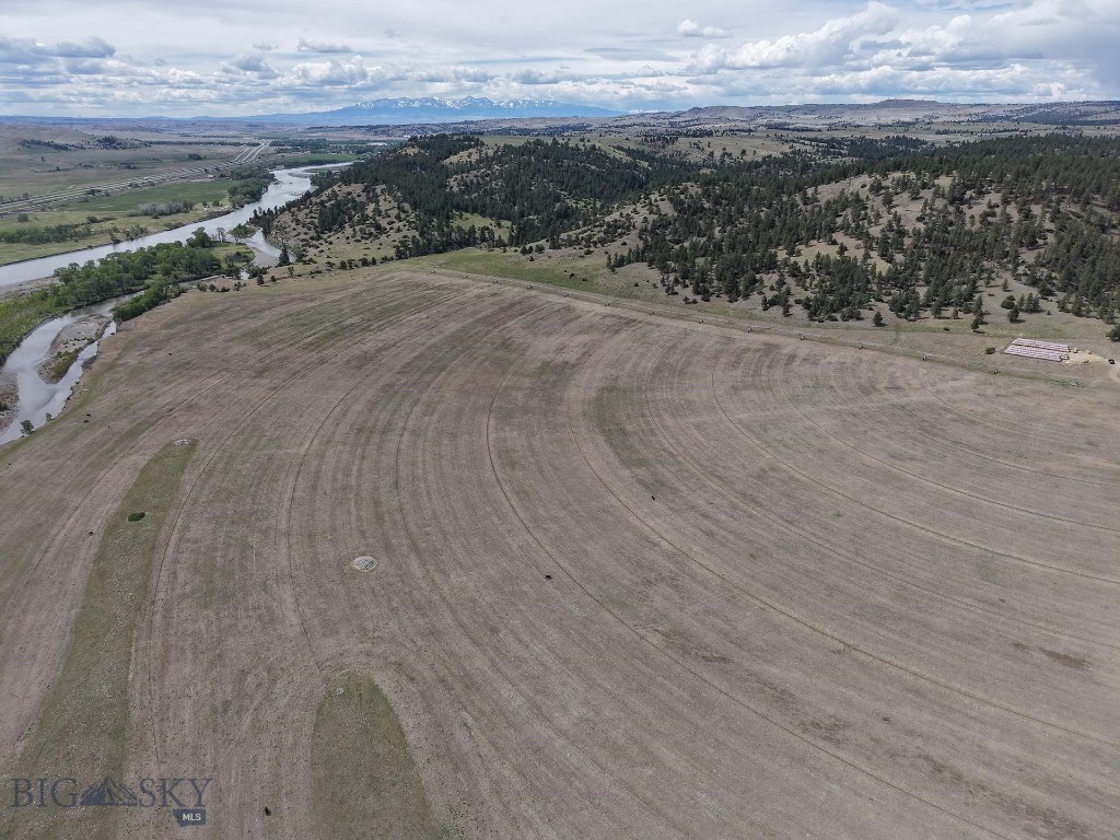 215 Shanks Basin Road, Big Timber MT 59011