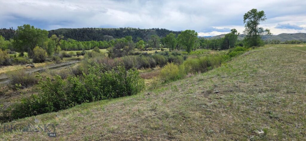 215 Shanks Basin Road, Big Timber MT 59011