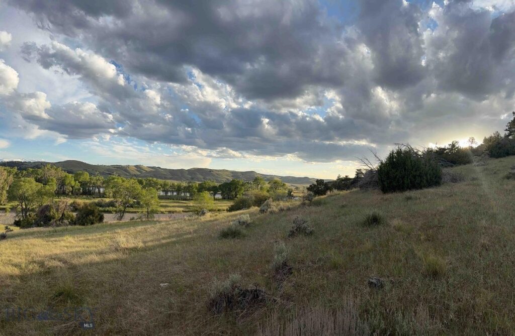 215 Shanks Basin Road, Big Timber MT 59011