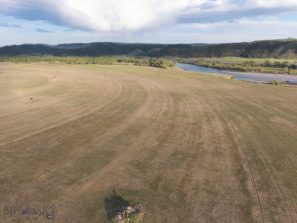 215 Shanks Basin Road, Big Timber MT 59011