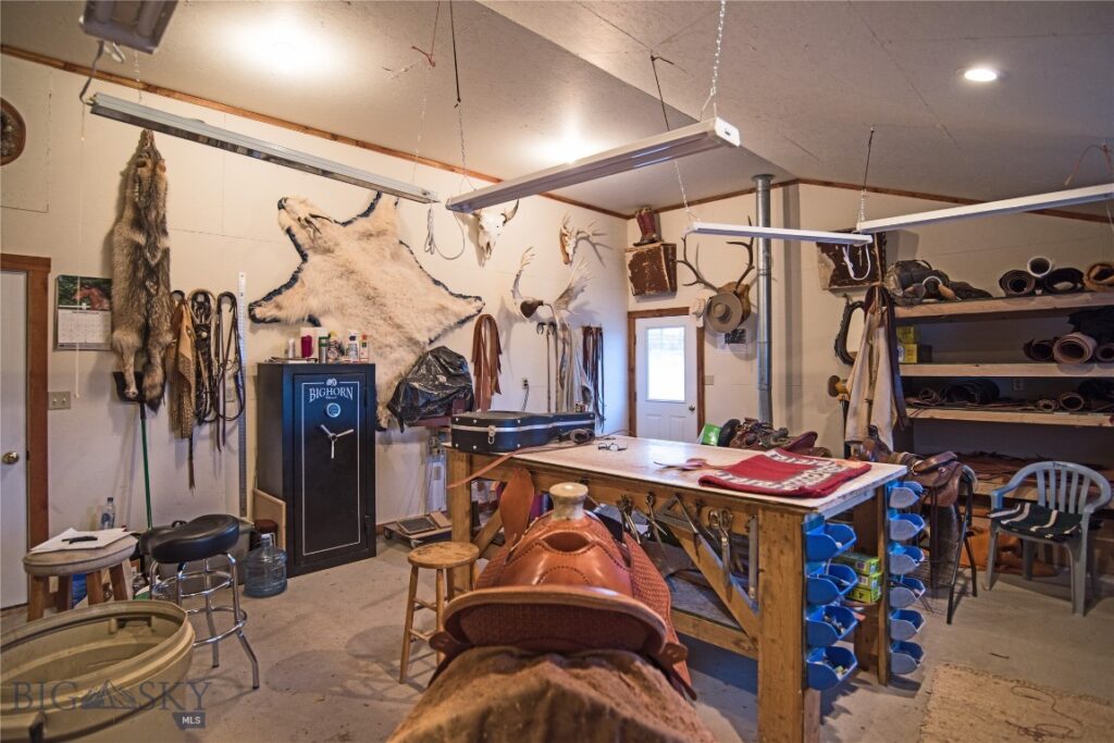 981 Bon Accord, Dillon MT 59725