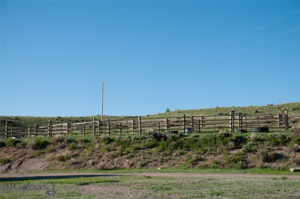 981 Bon Accord, Dillon MT 59725