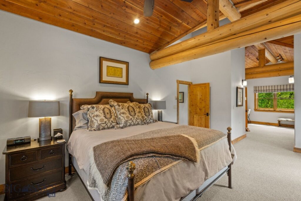 355 Beaver Mountain Trail, Gallatin Gateway MT 59730