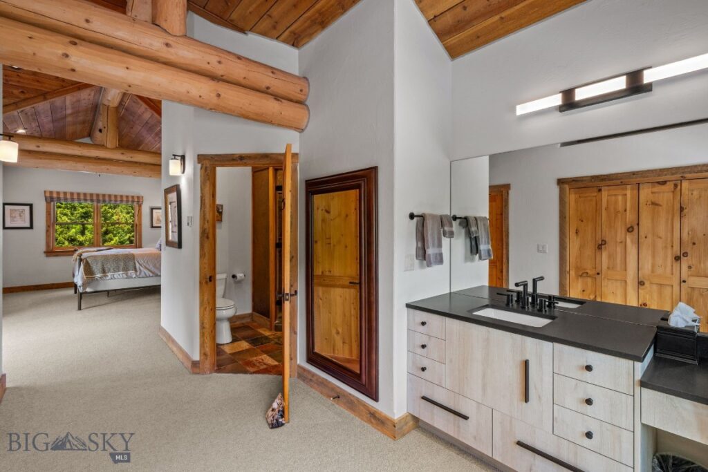 355 Beaver Mountain Trail, Gallatin Gateway MT 59730