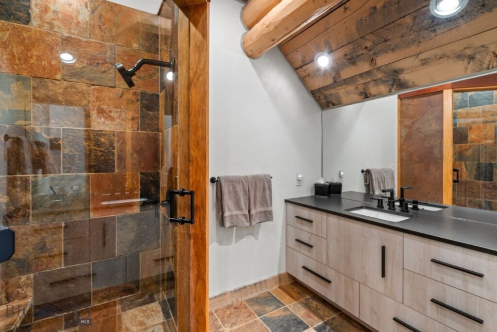 355 Beaver Mountain Trail, Gallatin Gateway MT 59730