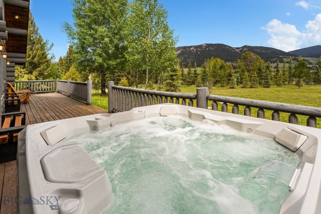 355 Beaver Mountain Trail, Gallatin Gateway MT 59730