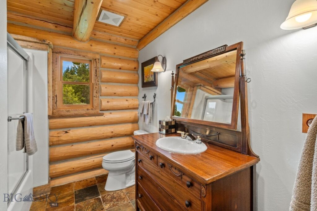 355 Beaver Mountain Trail, Gallatin Gateway MT 59730