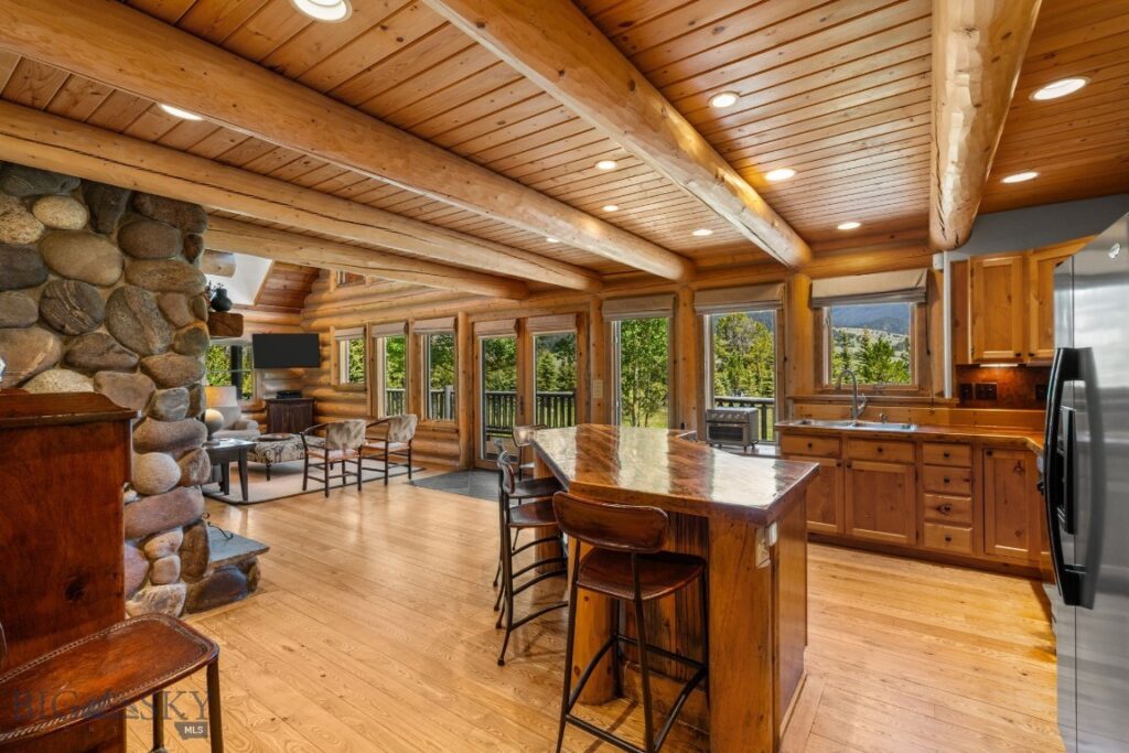 355 Beaver Mountain Trail, Gallatin Gateway MT 59730