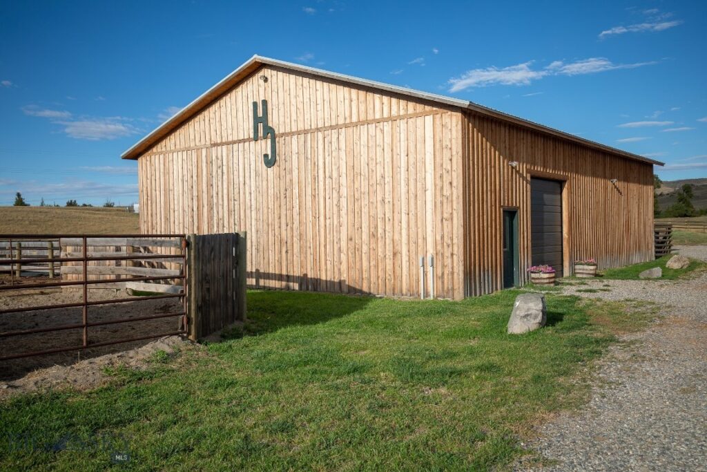 858 Lower Sweet Grass, Big Timber MT 59011