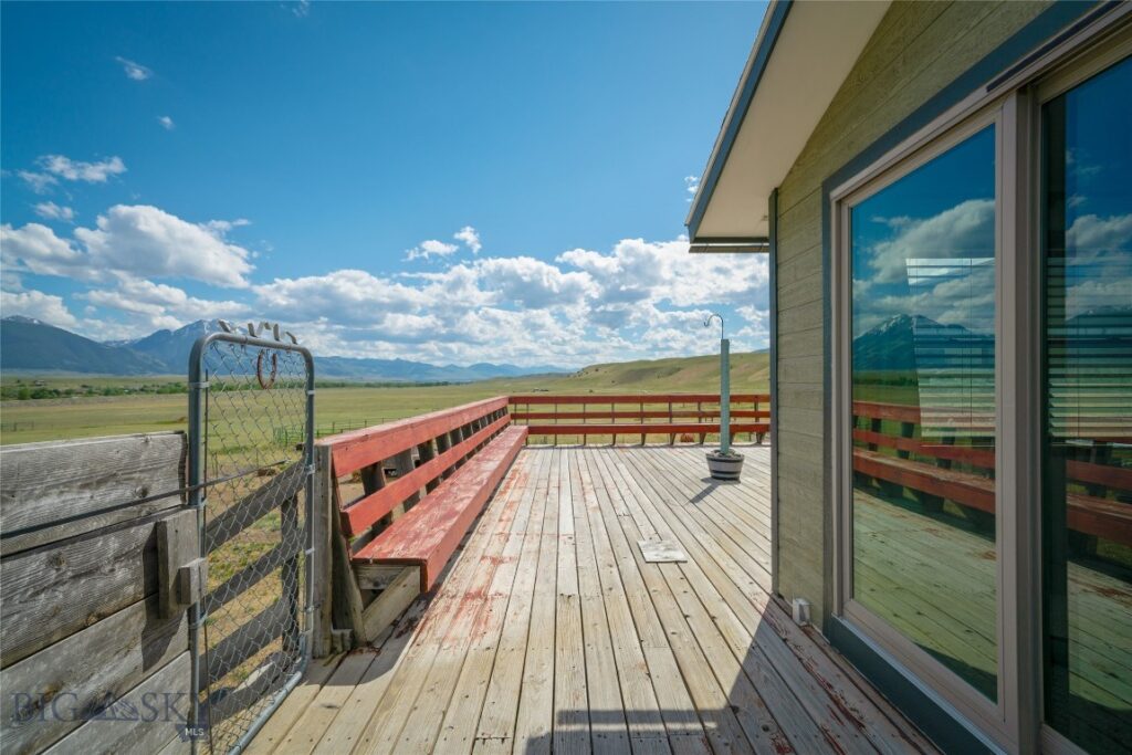 3480 Old Yellowstone Trail N, Livingston MT 59047