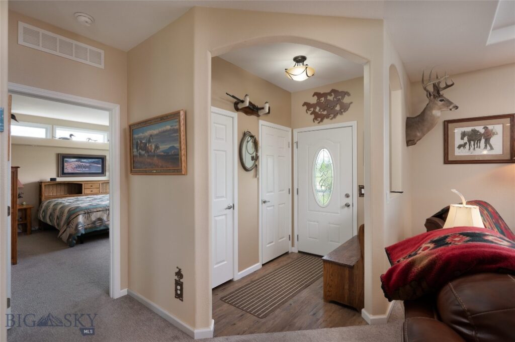 11 Becker Lane, Wilsall MT 59086