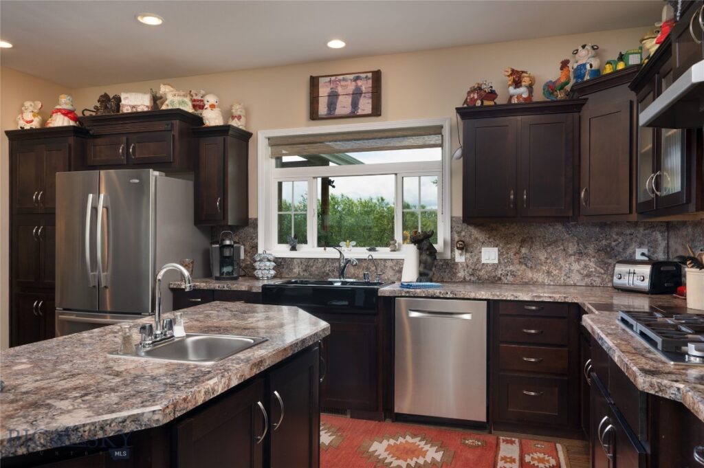 11 Becker Lane, Wilsall MT 59086
