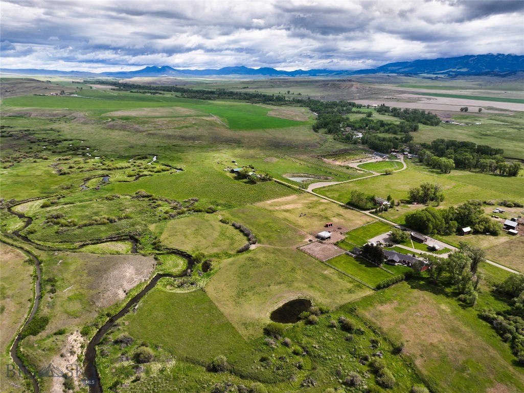 11 Becker Lane, Wilsall MT 59086