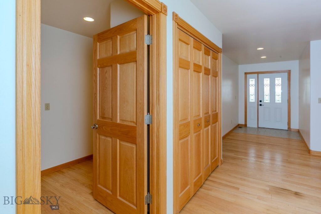 297 Big Timber Loop Road, Big Timber MT 59011