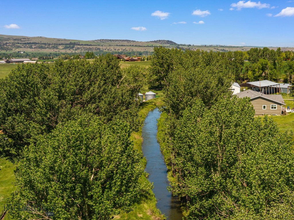 11261 Law Road, Bozeman MT 59718