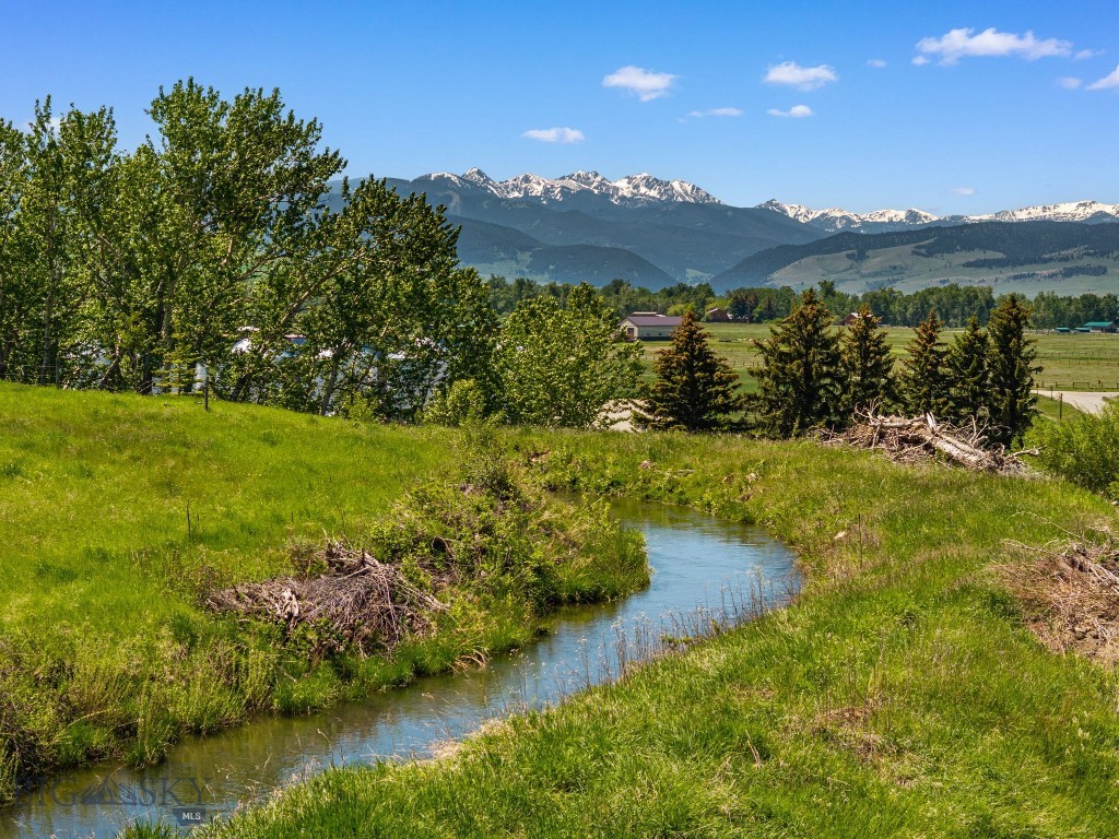 11261 Law Road, Bozeman MT 59718