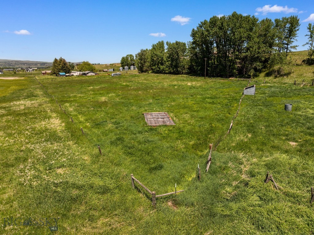 11261 Law Road, Bozeman MT 59718
