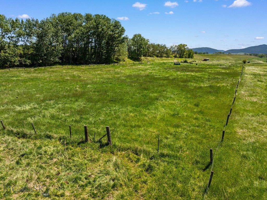 11261 Law Road, Bozeman MT 59718
